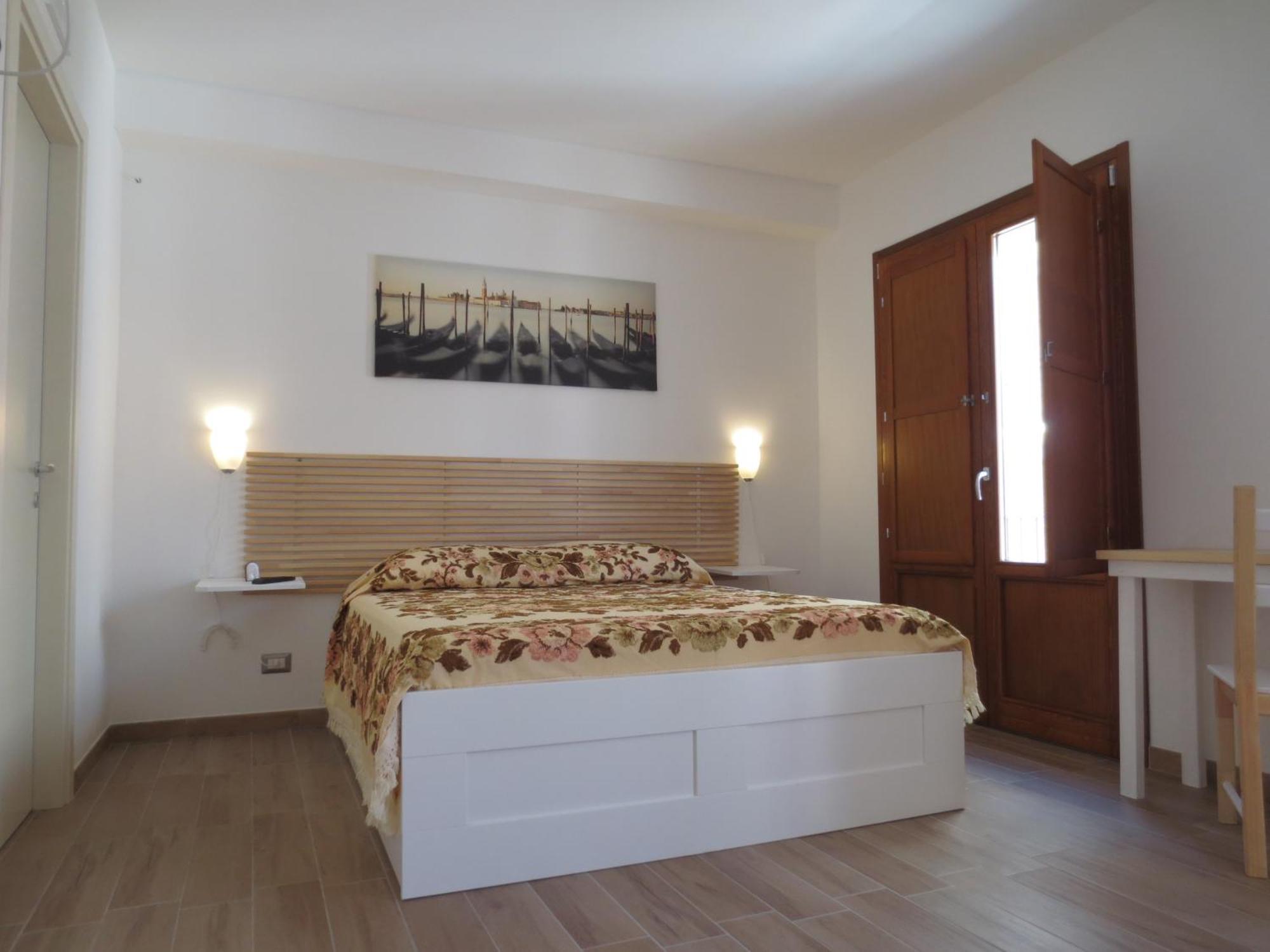 Vergilia Syracuse Esterno foto
